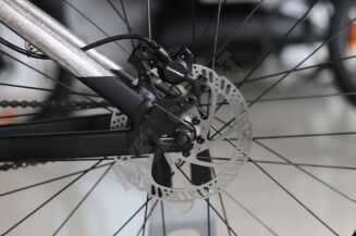 Rower dirtowy STORM Dirt 1.0 (26'') R13 czarny/srebrny - 9